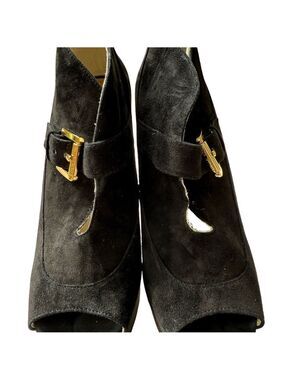 Michael Kors Eboni Bootie “Size 8M”